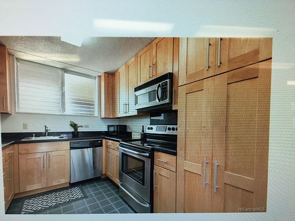 3rd image of 1717 Ala Wai Blvd APT 2702