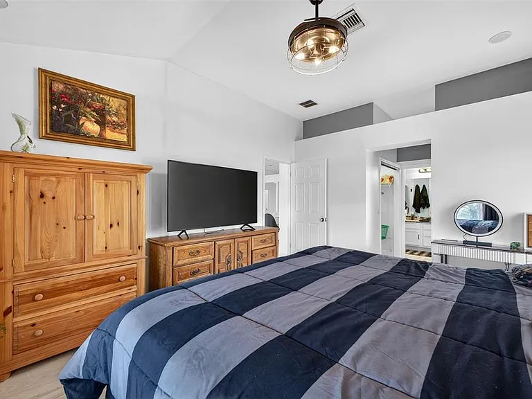 411 Del Mar Dr — Photo 25