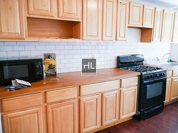 2nd image of 1280 Herkimer St #1A