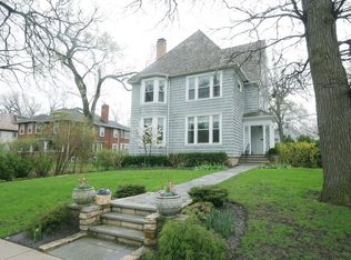 925 Forest Ave, Wilmette, IL