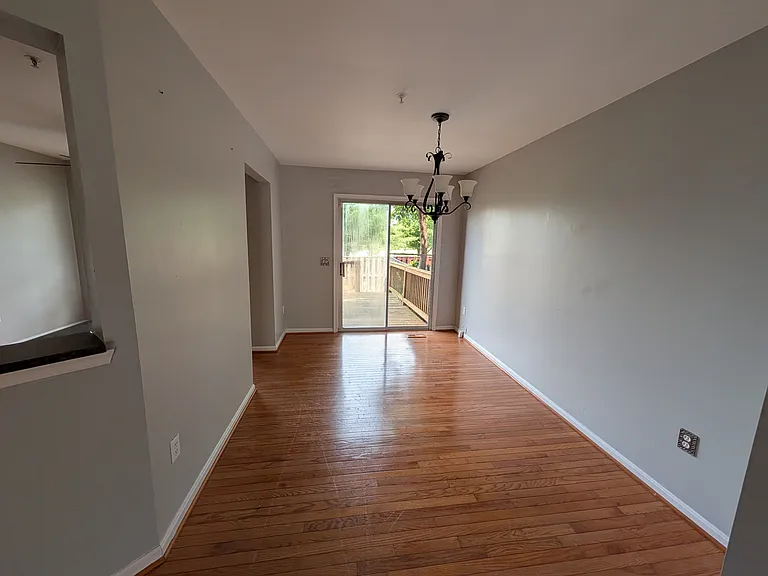 243 Kirbys Landing Ct — Photo 7