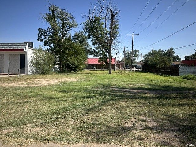 1st image of 309 E Of Sheperd