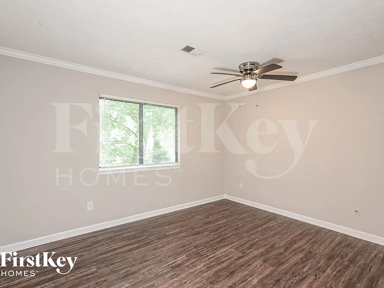 652 Sunfield Dr NW — Photo 7