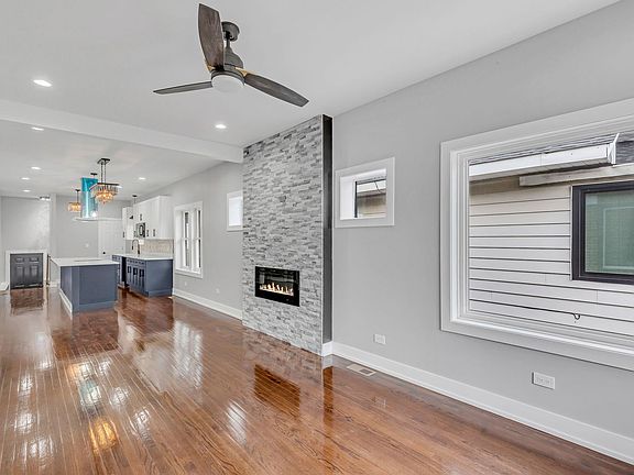 4th image of 557 Freeland Ave