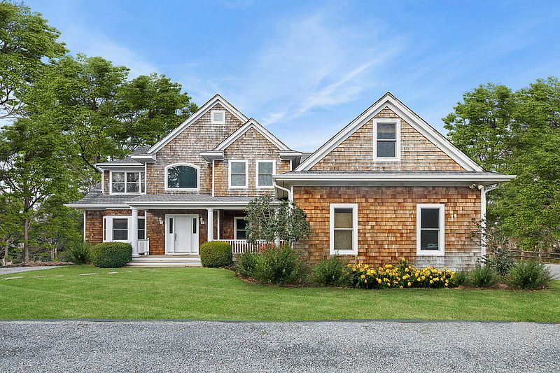 16 Bittersweet Ln, Sag Harbor, NY 11963 | Out East