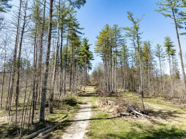 Cox Rd, Logan, OH 43138