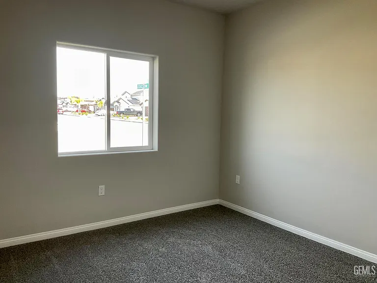5016 Cohiba Ct — Photo 6