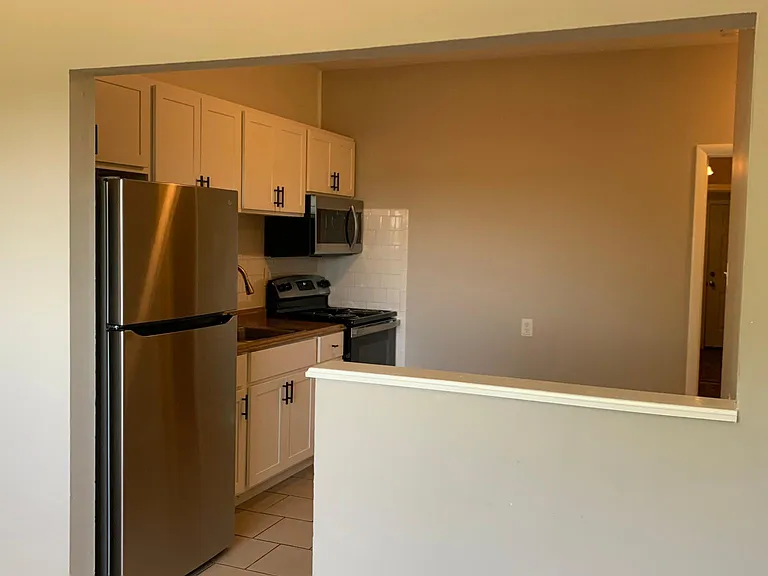 812 Jefferson St #812 — Photo 5