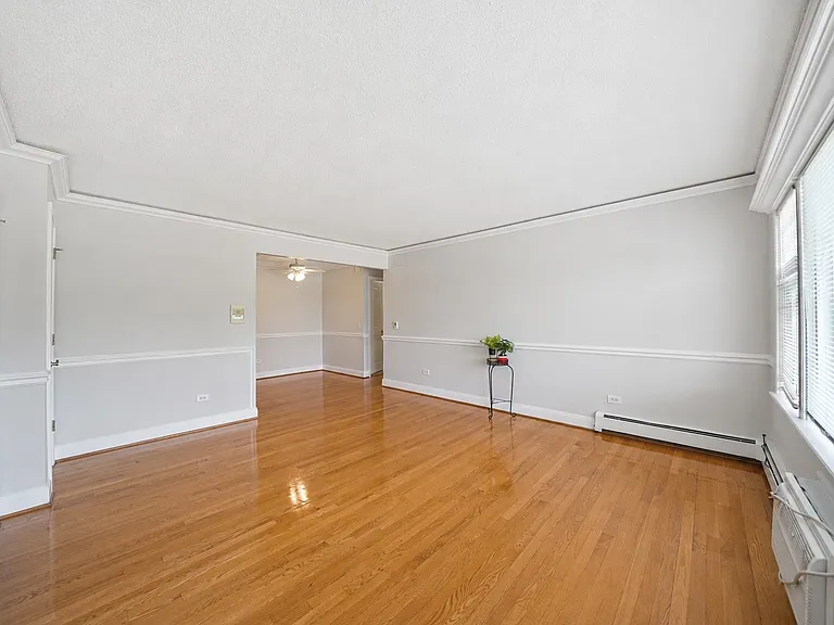 4940 N Leonard Dr #3B — Photo 5