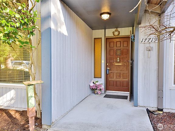 4th image of 17719 54th Avenue W