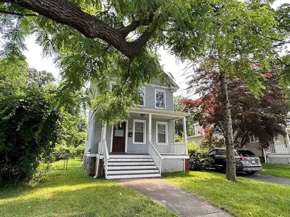 64 Cresskill Ave, Cresskill, NJ 07626