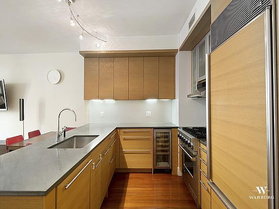 2nd image of 30 Little West St #2C