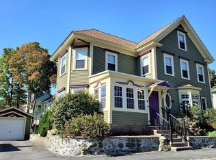 6 Central St, Methuen, MA 01844