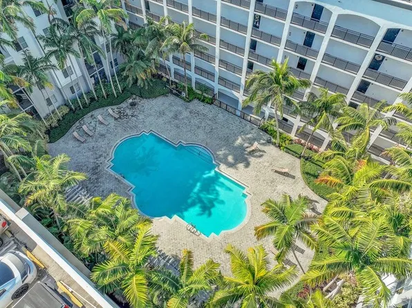 1660 Renaissance Commons Boulevard #2418, Boynton Beach, FL 33426