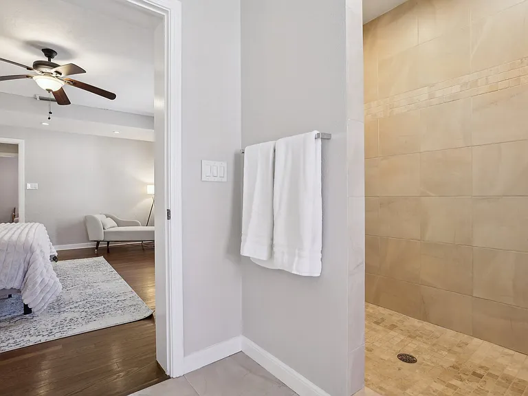 1003 W Princeton St — Photo 16
