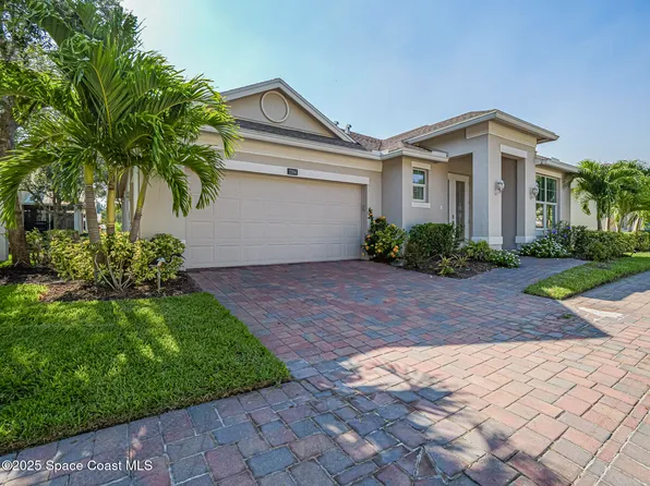 2284 Timberlake Cir, Vero Beach, FL 32966