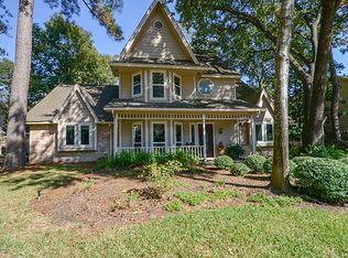 4335 Hill Forest Dr, Kingwood, TX 77345
