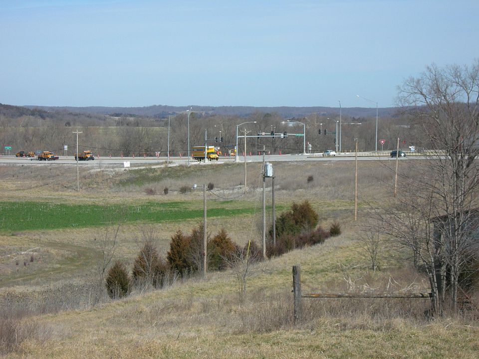 2nd image of 21145 Us Highway 71