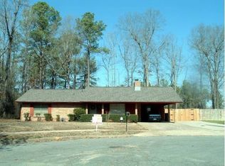 31 Goldfinch Cv, Pine Bluff, AR 71603