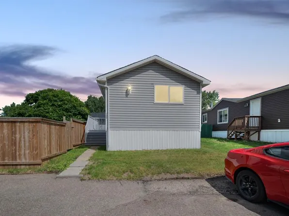 125 SW Greenwich Ln, Wood Buffalo, AB T9H 3Z2
