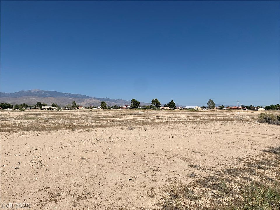 1st image of 2001 S Waterhole Canyon Ave