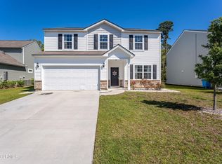 8 Pacolet Ln, Beaufort, SC 29906