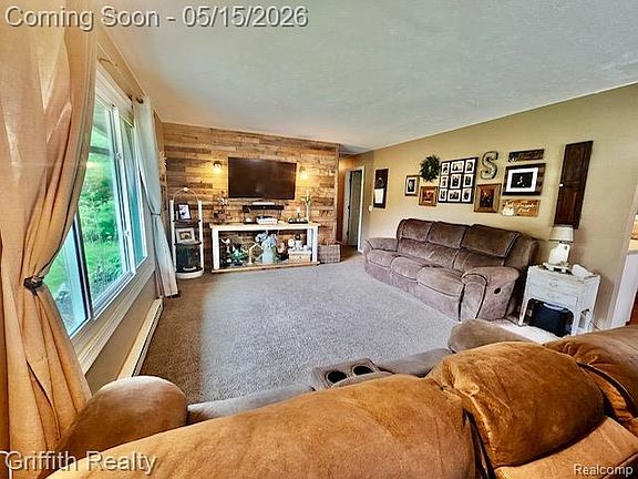 5th image of 3148 Hogback Rd
