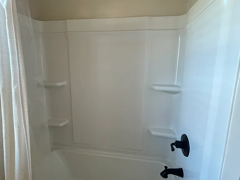 upstairs guest bathroom