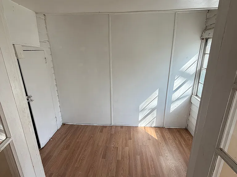 148 E Herndon St #148 — Photo 7