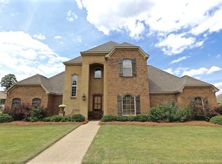 237 Huntington Holw, Brandon, MS 39047