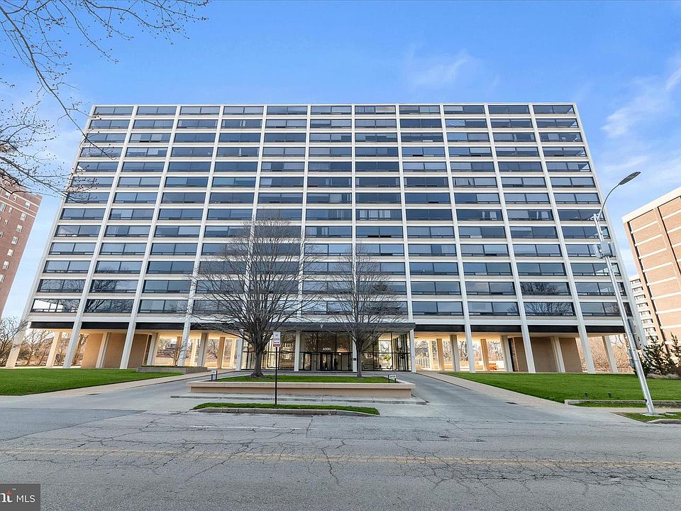 1st image of 4000 N Charles St Unit 312