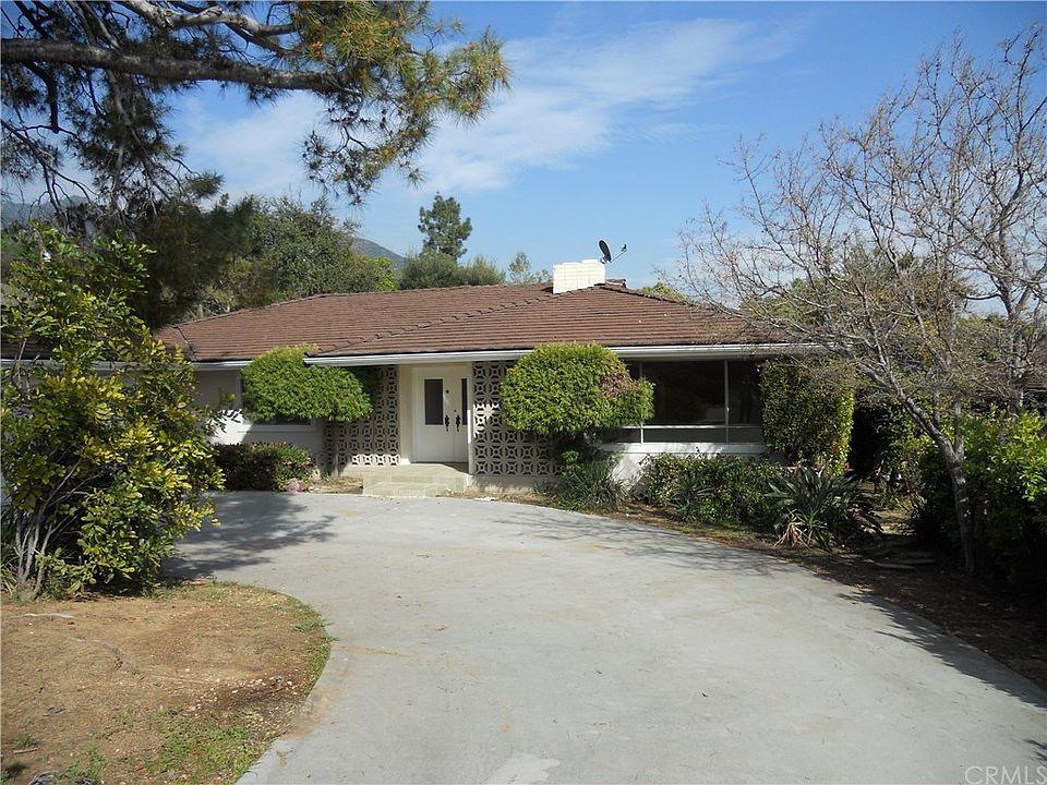 1st image of 2040 Liliano Dr
