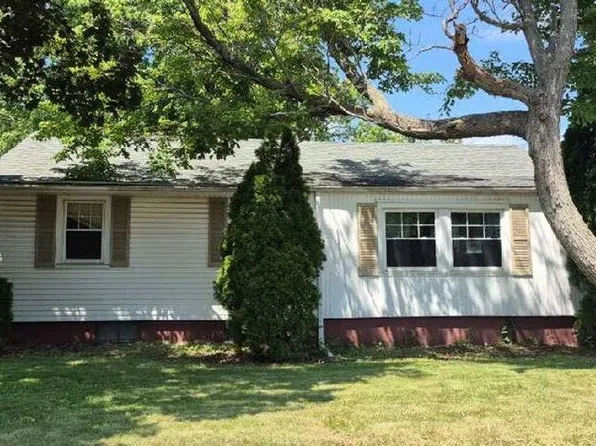 339 Whitney Ave, Kewanee, IL 61443