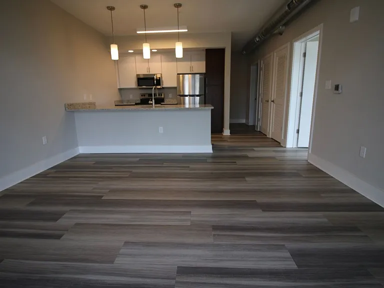 Main2525 — Photo 26