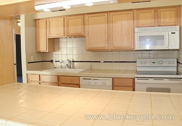 4 Touchstone Ct #64 — Photo 4