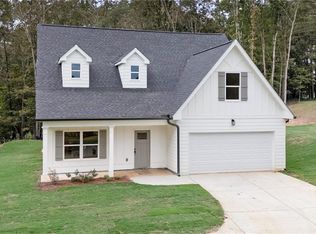 121 Harrison Ln NE, Calhoun, GA 30701