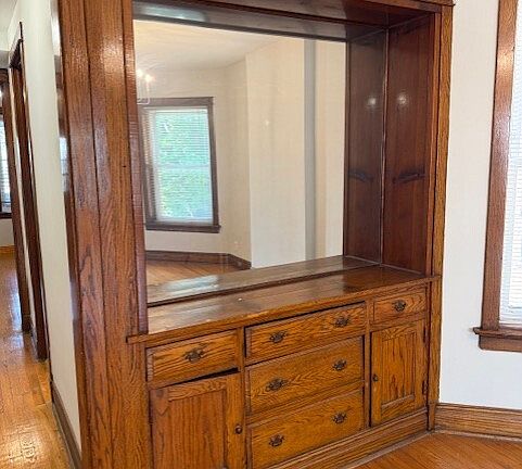 5th image of 1632 W Nelson St #2W