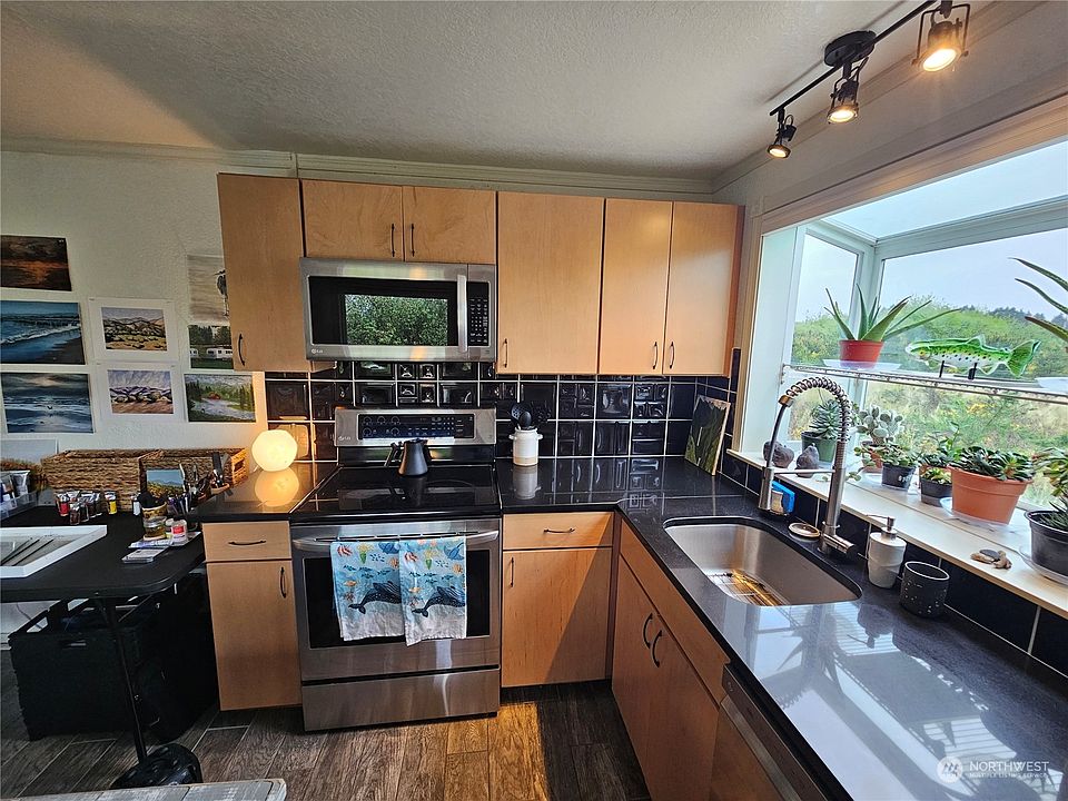 1st image of 865 Cuddy Court NW #101 A