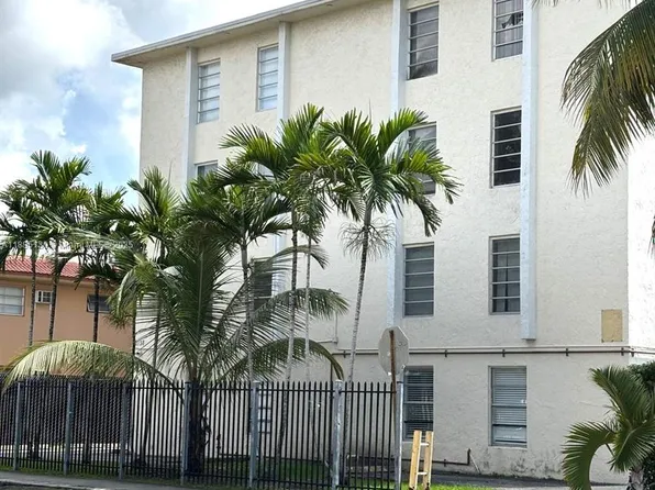 2138 SW 6th St APT 201, Miami, FL 33135