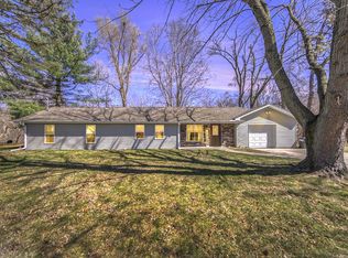 535 Fairyland Ave, Jackson, MI 49202