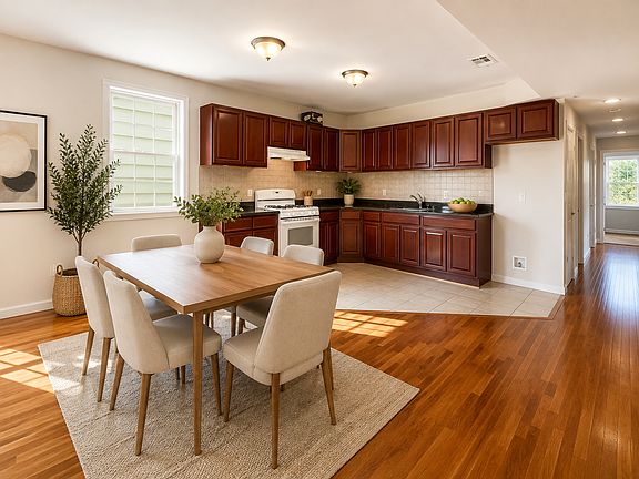 3rd image of 118 Devon St #1L