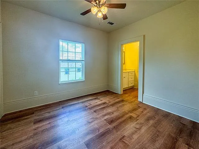 2308 N Johnson St — Photo 15