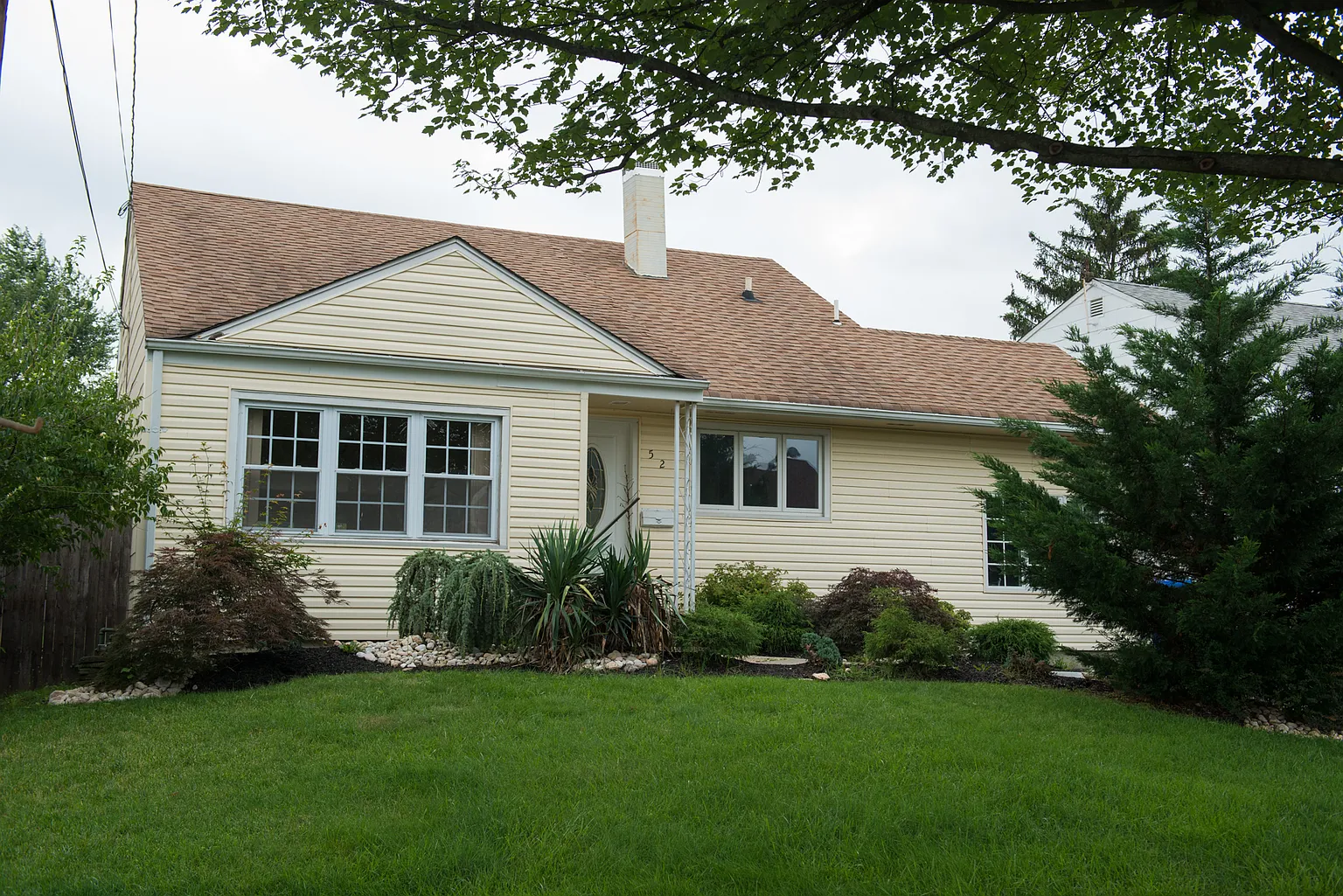 52 McKinley Ave photo 1
