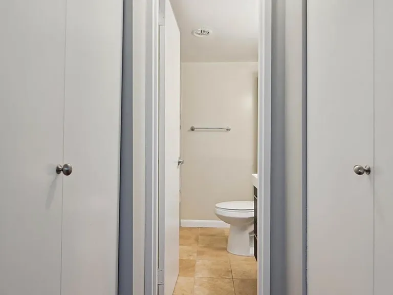 1718 P St NW #T19 — Photo 18