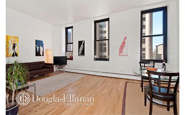 Rented by Douglas Elliman | media 36