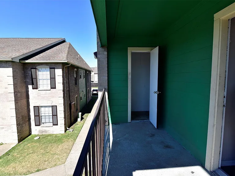14403 Pavilion Point #488 — Photo 6