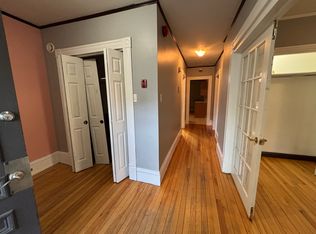 229 Brunswick St #1, Fredericton, NB E3B1G8