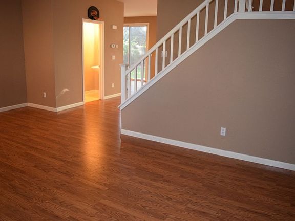3rd image of 2140 Arnold Dr