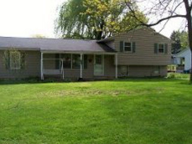 1st image of 2085 Haywood Dr