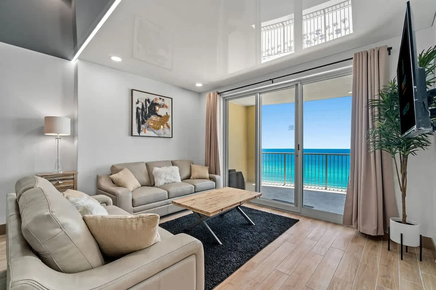 2 bed, 2.0 bath, 1140 sqft, $2,396 — Photo 1